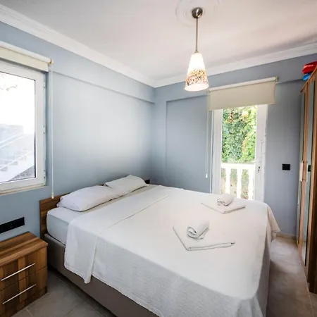 Cozy House With Impressive View And Shared Pool In Yalikavak, Bodrum * יאליקאבאק