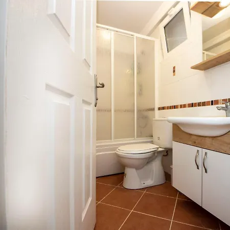 Cozy House With Impressive View And Shared Pool In Yalikavak, Bodrum דירה יאליקאבאק