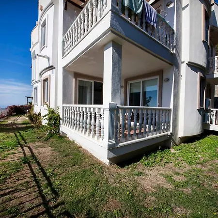 Cozy House With Impressive View And Shared Pool In Yalikavak, Bodrum